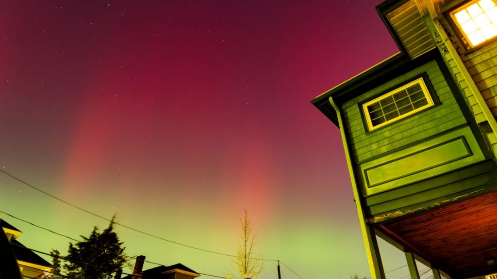 Nov 11 2025 Aurora from Boston